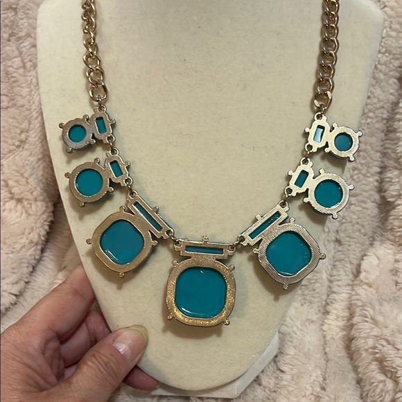 Charming Charlie Teal Faceted Bead Statement Gold Tone Chain Necklace - Picture 4 of 4